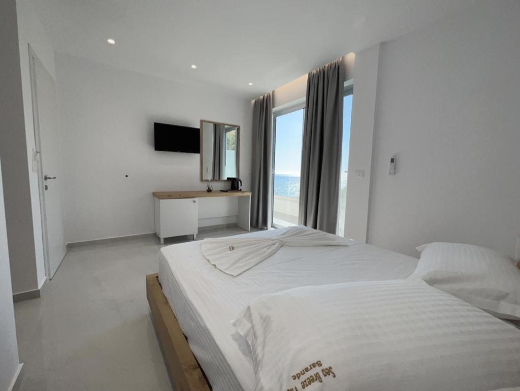 Sea Breeze Villa Sarandë Cameră foto