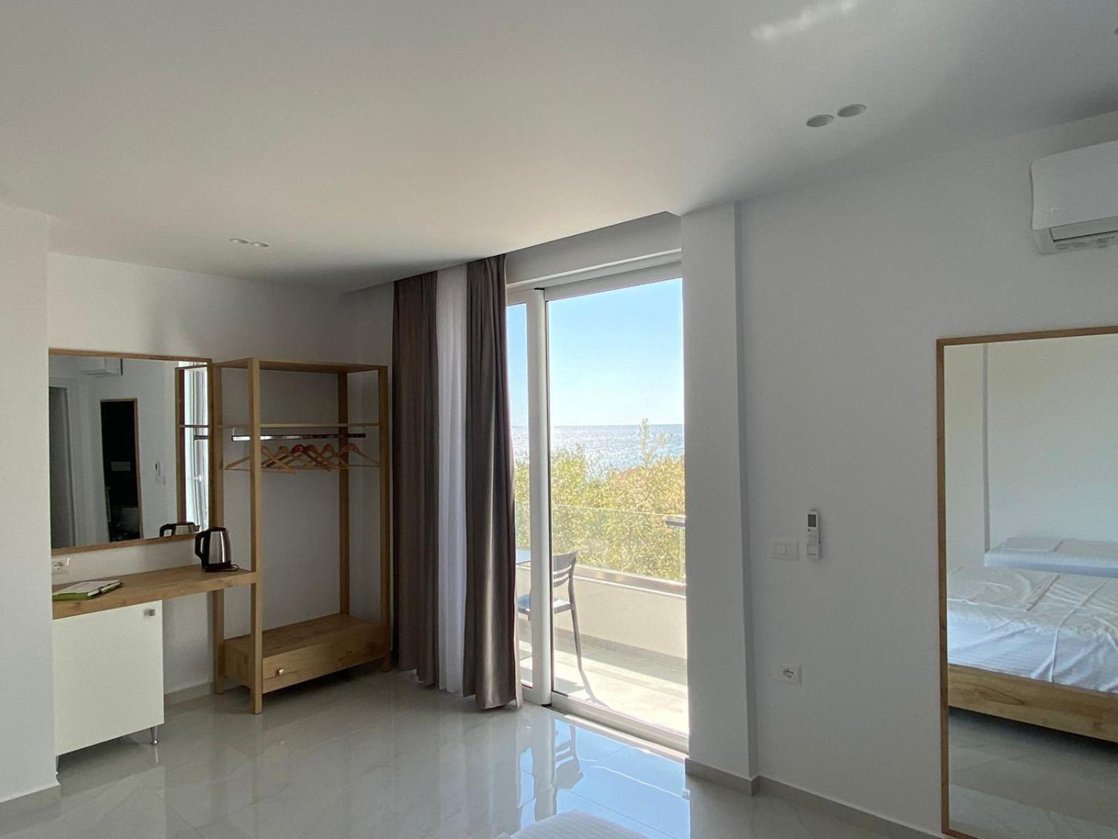 Sea Breeze Villa Sarandë Cameră foto
